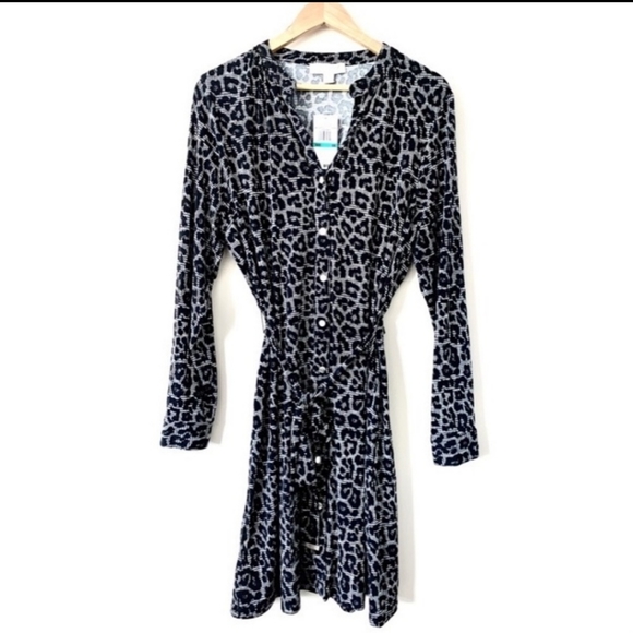 Michael Kors Plus Size Leopard Button Down Dress - Picture 6 of 10